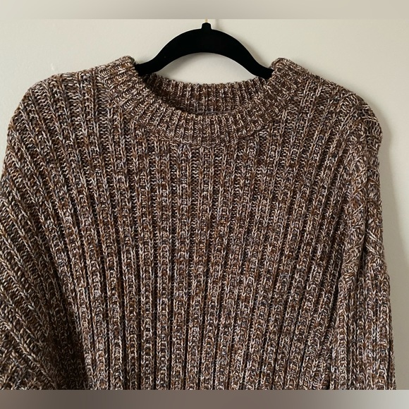 NWOT Women’s Universal Thread Fisherman Knit Sweater - Picture 2 of 5